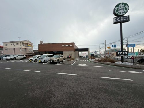飲食店　STARBUCKS COFFEE(スターバックスコーヒー)（飲食店）まで300m