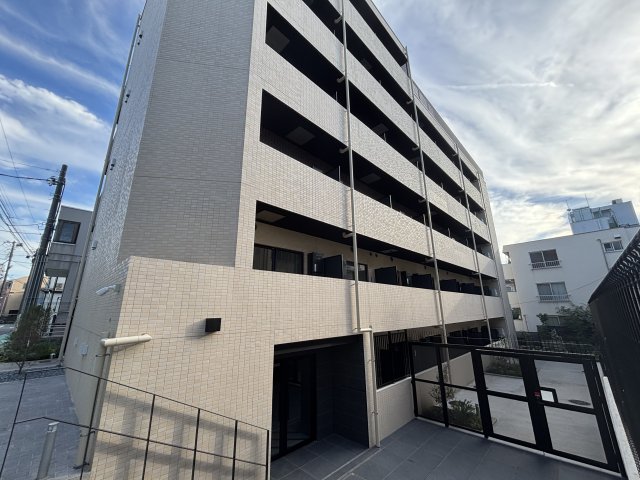 建物外観　外観は落ち着いています