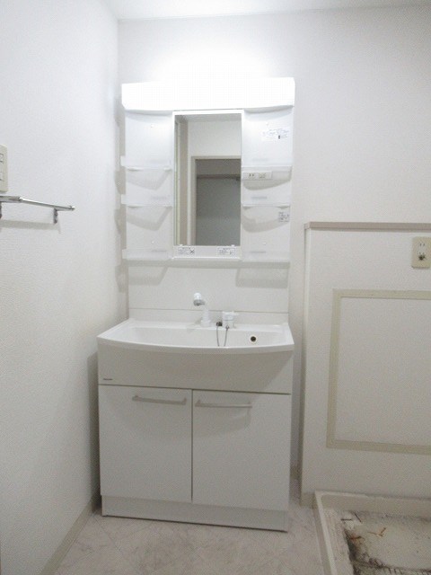 洗面設備　☆嬉しい独立洗面台☆