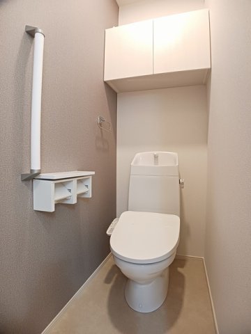 トイレ　トイレもきれいです