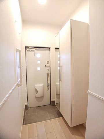 玄関　きれいな玄関です