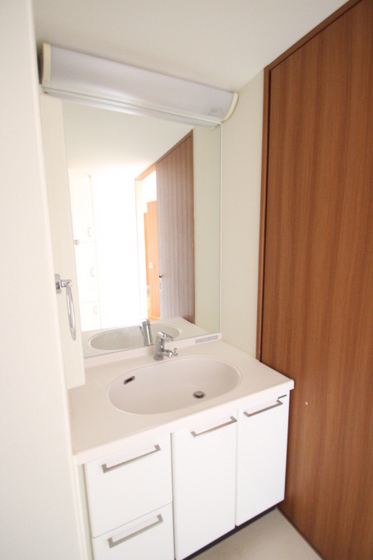洗面設備　※別部屋の写真です