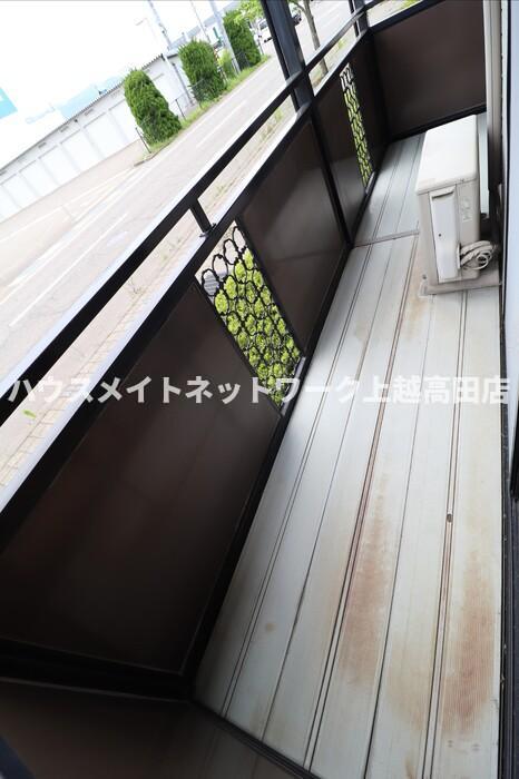 バルコニー　バルコニー