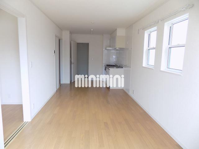 居室・リビング　風通しの良い角部屋