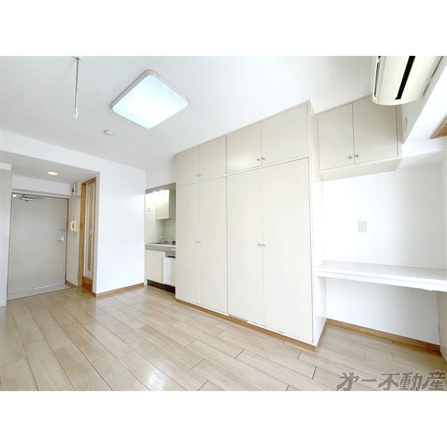 建物外観　洋室