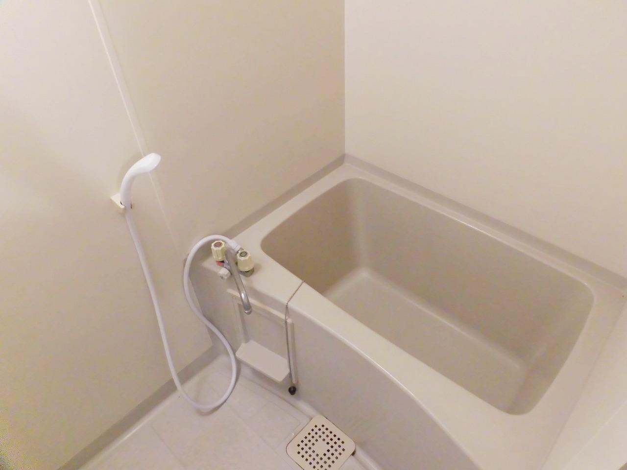 バス・シャワールーム　浴室