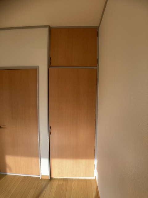 収納　※補修前の参考画像の為、設備等は現況優先。