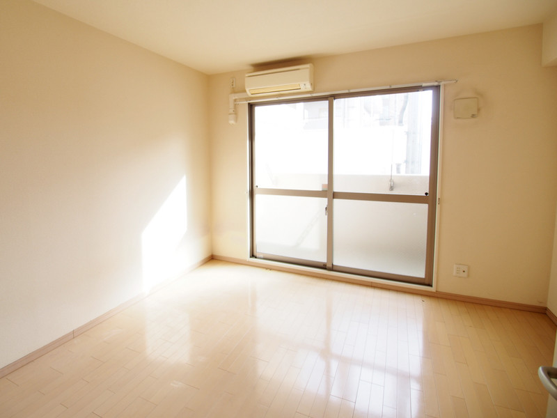 居室・リビング　同タイプお部屋写真【１０１】