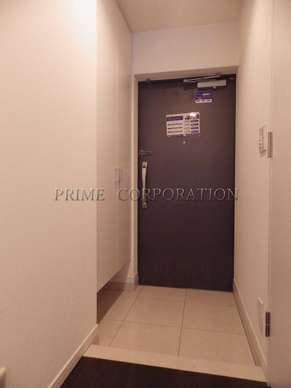 玄関　※参考写真※