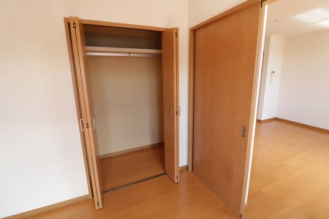 収納　クローゼット！