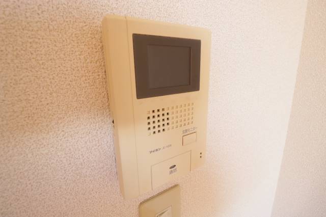 セキュリティ　モニター付きインターホンで安心♪