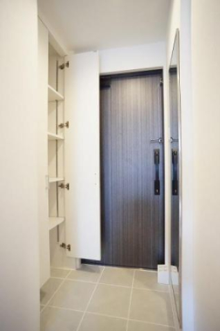 玄関　別部屋参考写真