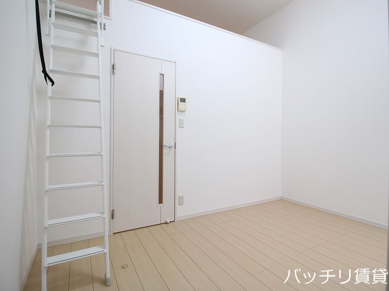 居室・リビング　同シリーズタイプ写真の為、現況を優先致します。
