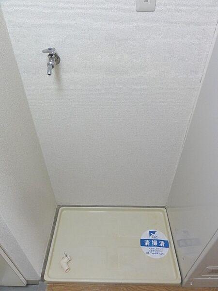 洗面設備　※同タイプ別の階の写真です。