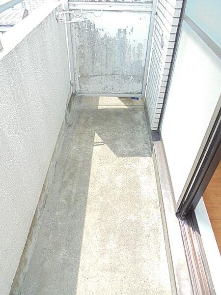 バルコニー　※同タイプ別のお部屋の写真です。