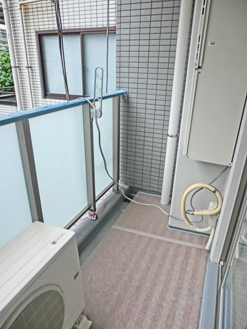 バルコニー　※別部屋の参考写真です。