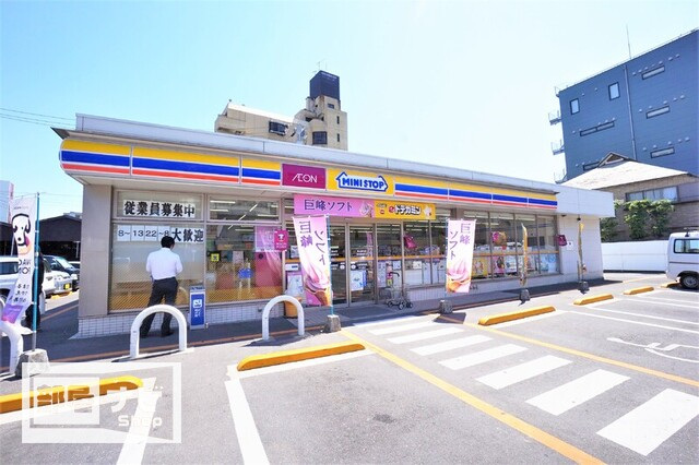コンビニ　ミニストップ高松築地町店（コンビニ）まで130m