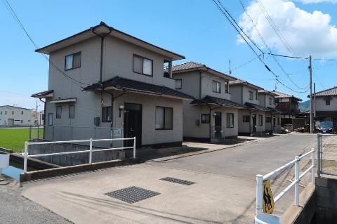 建物外観　外観写真（昼）