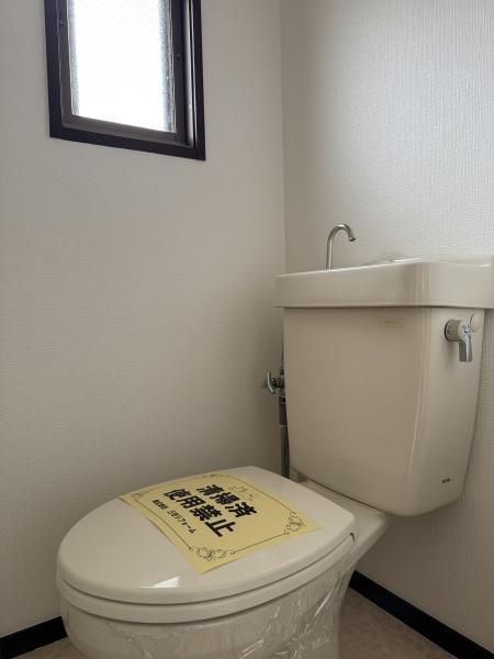 トイレ　別の部屋より