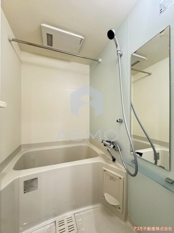 バス・シャワールーム　同マンション別部屋、参考写真