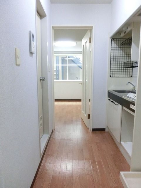 玄関　玄関ホール