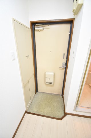 玄関　素敵な玄関は毎朝あなたを元気に送りだしてくれますよ