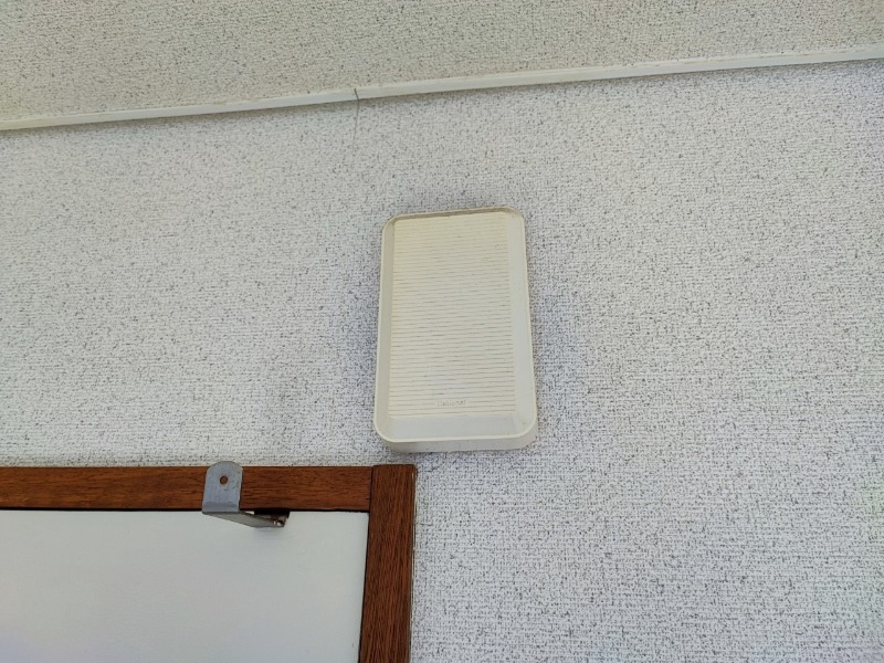 バルコニー　来客時にはこちらのチャイムが鳴りますよ。