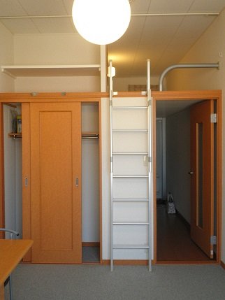 居室・リビング　2階のお部屋です。