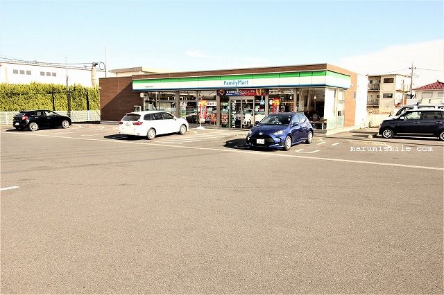 コンビニ　ファミリーマート伊勢崎坂東大橋店（コンビニ）まで501m