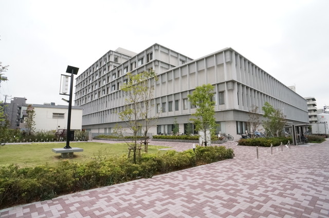 病院　東京ベイ・浦安市川医療センター（病院）まで436m