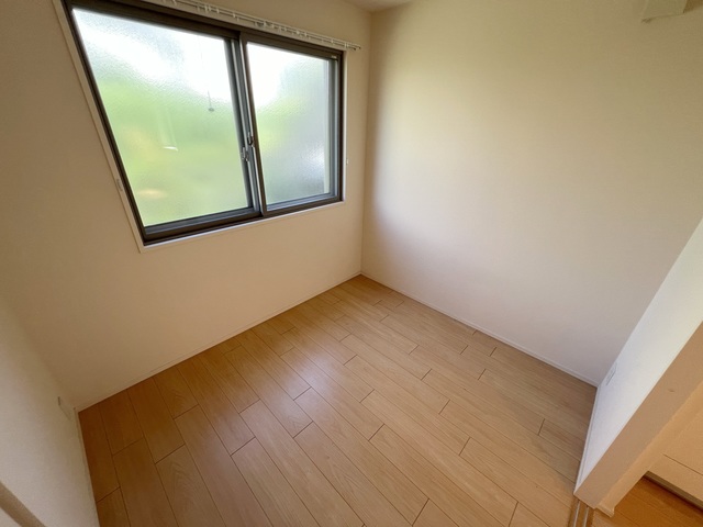 その他部屋・スペース　★明るいフローリングの角部屋です★