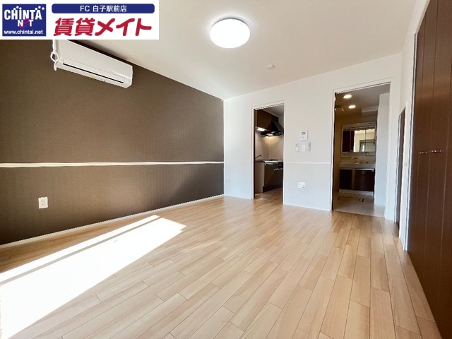 居室・リビング　同型タイプのものです