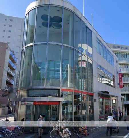 銀行　（株）三菱ＵＦＪ銀行／塚口支店（銀行）まで405m