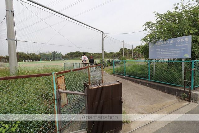 公園　青葉少年スポーツ広場（公園）まで203m