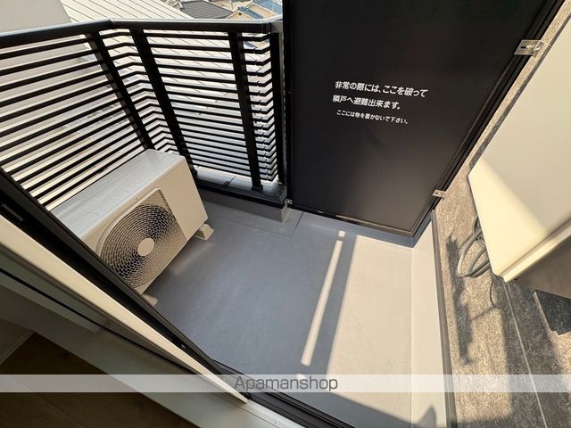 バルコニー