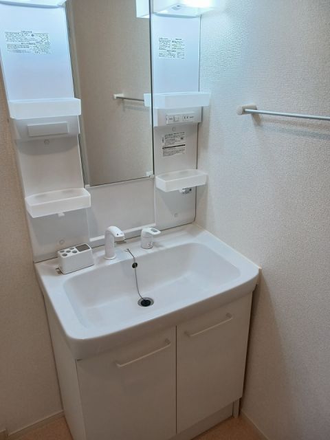 ＪＲ内房線 君津駅 バス乗車時間：10分 最寄りバス停で下車 徒歩3分 2階建 築9年の内装写真