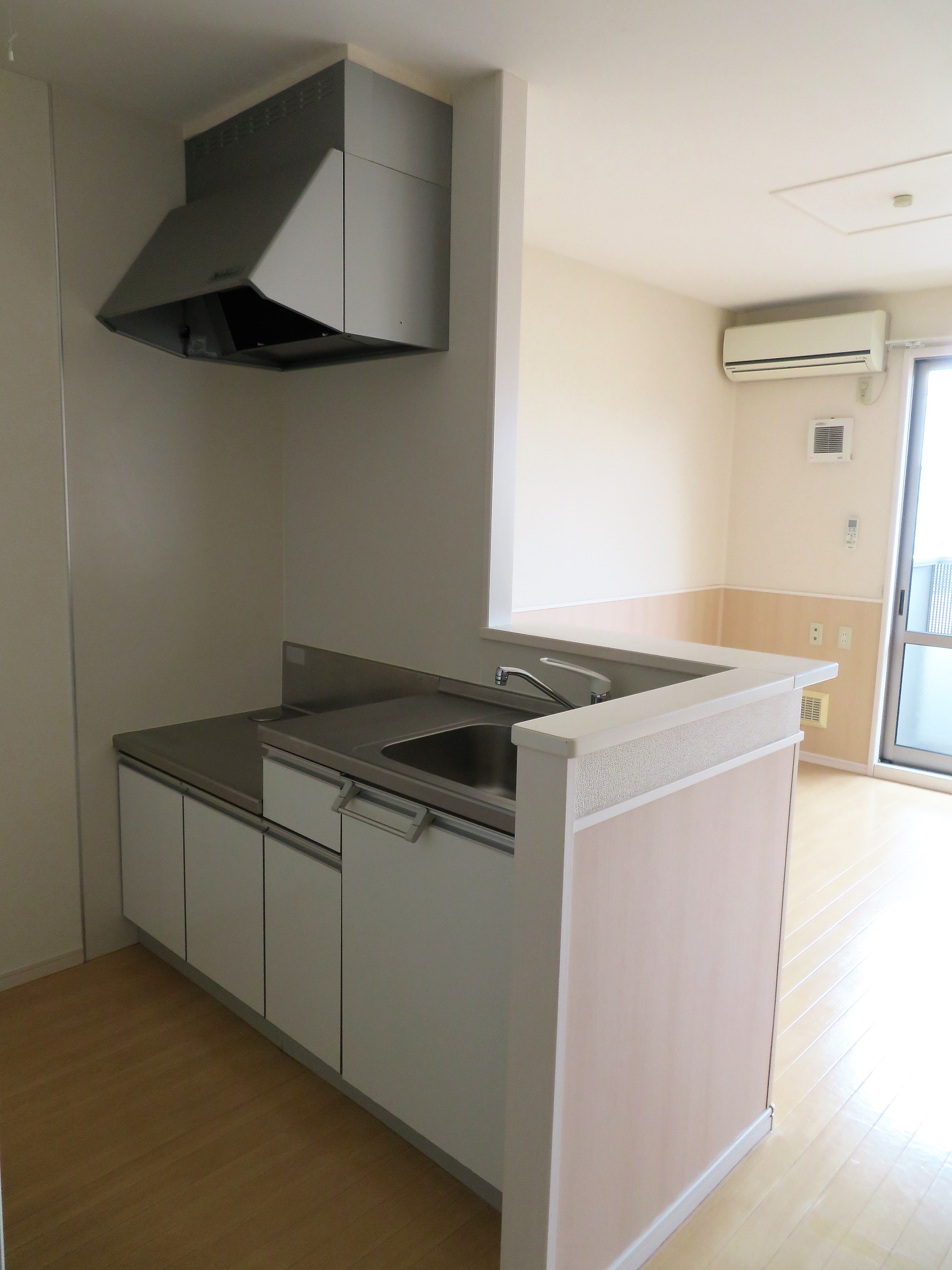 キッチン　カウンターキッチン！ガスコンロ設置可能です！