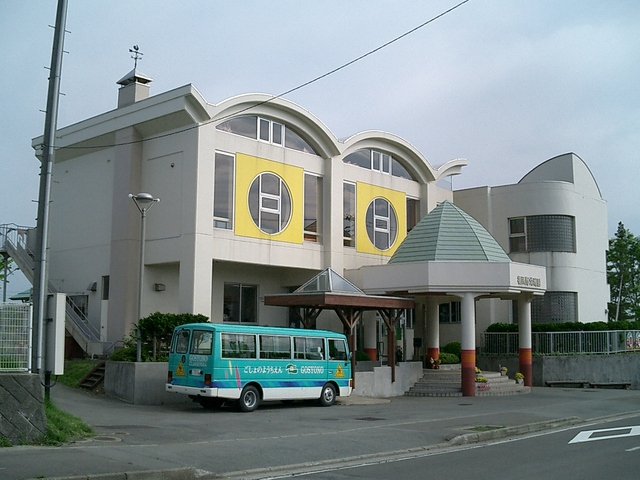 幼稚園・保育園　御所野幼稚園（幼稚園・保育園）まで697m