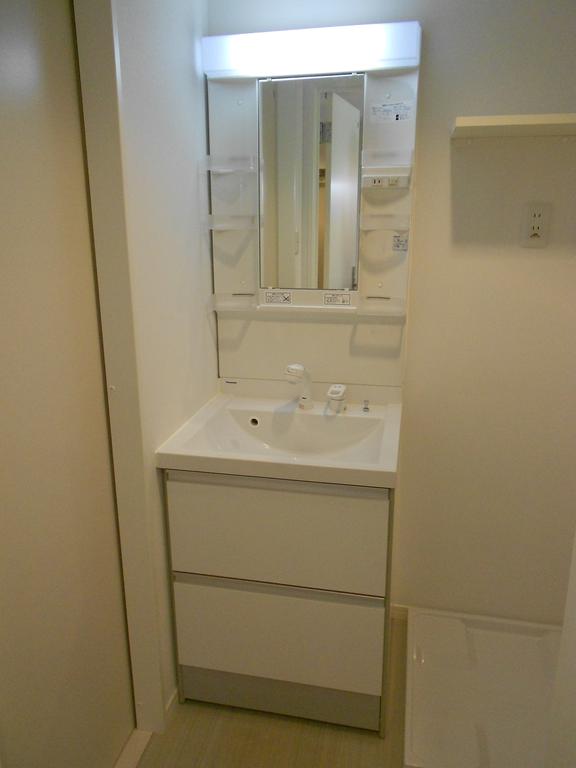 洗面設備　同タイプ同モデルを使用