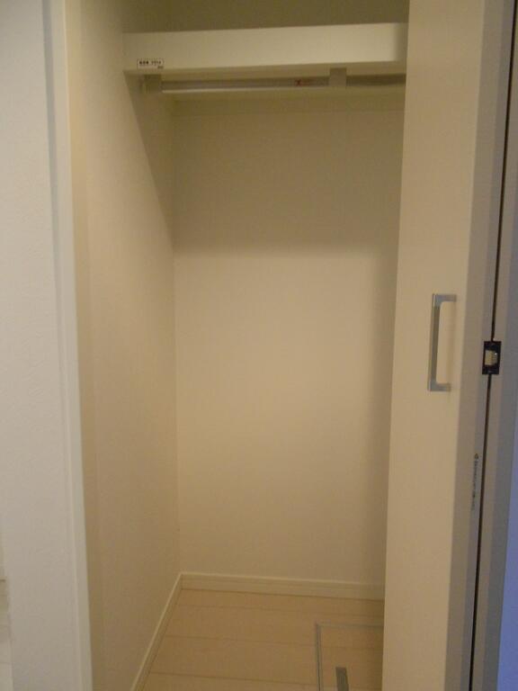 収納　同タイプ同モデルを使用