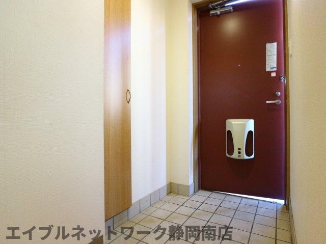 玄関　きれいな玄関です