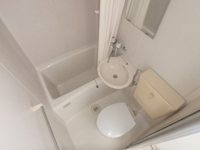 バス・シャワールーム　バス