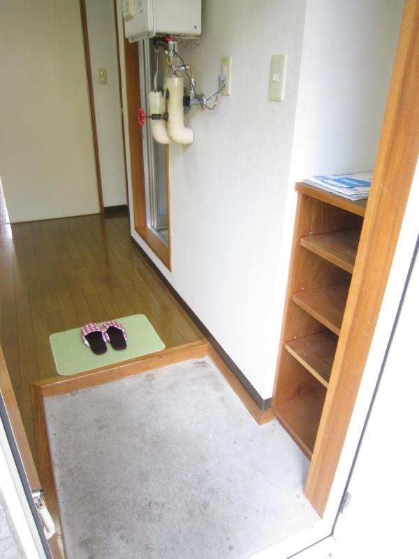 セキュリティ　玄関収納