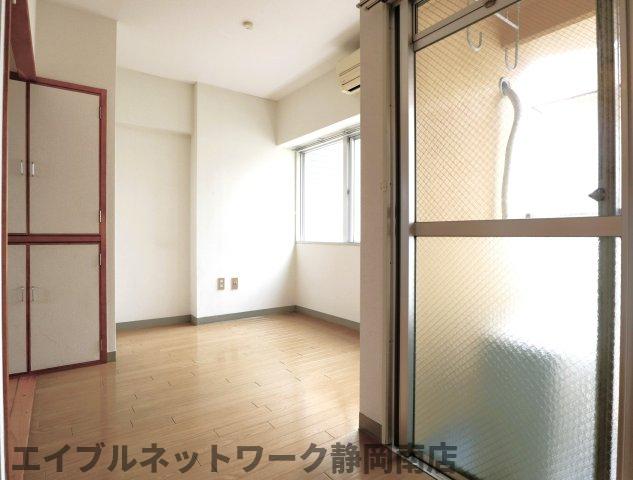 その他部屋・スペース　内装は落ち着いています