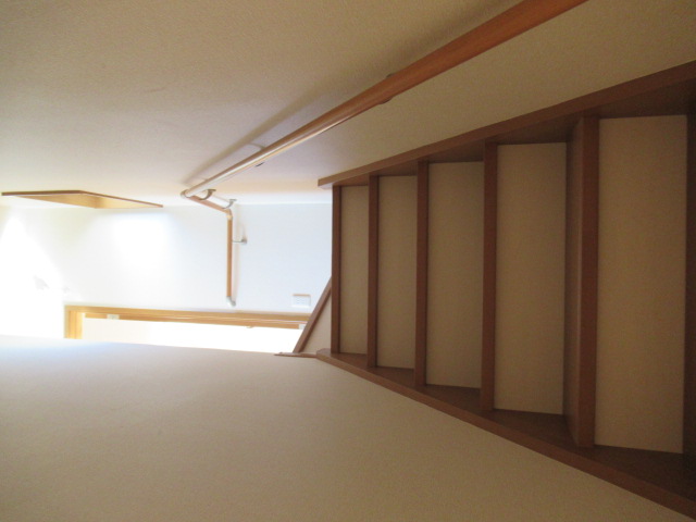 その他部屋・スペース　階段