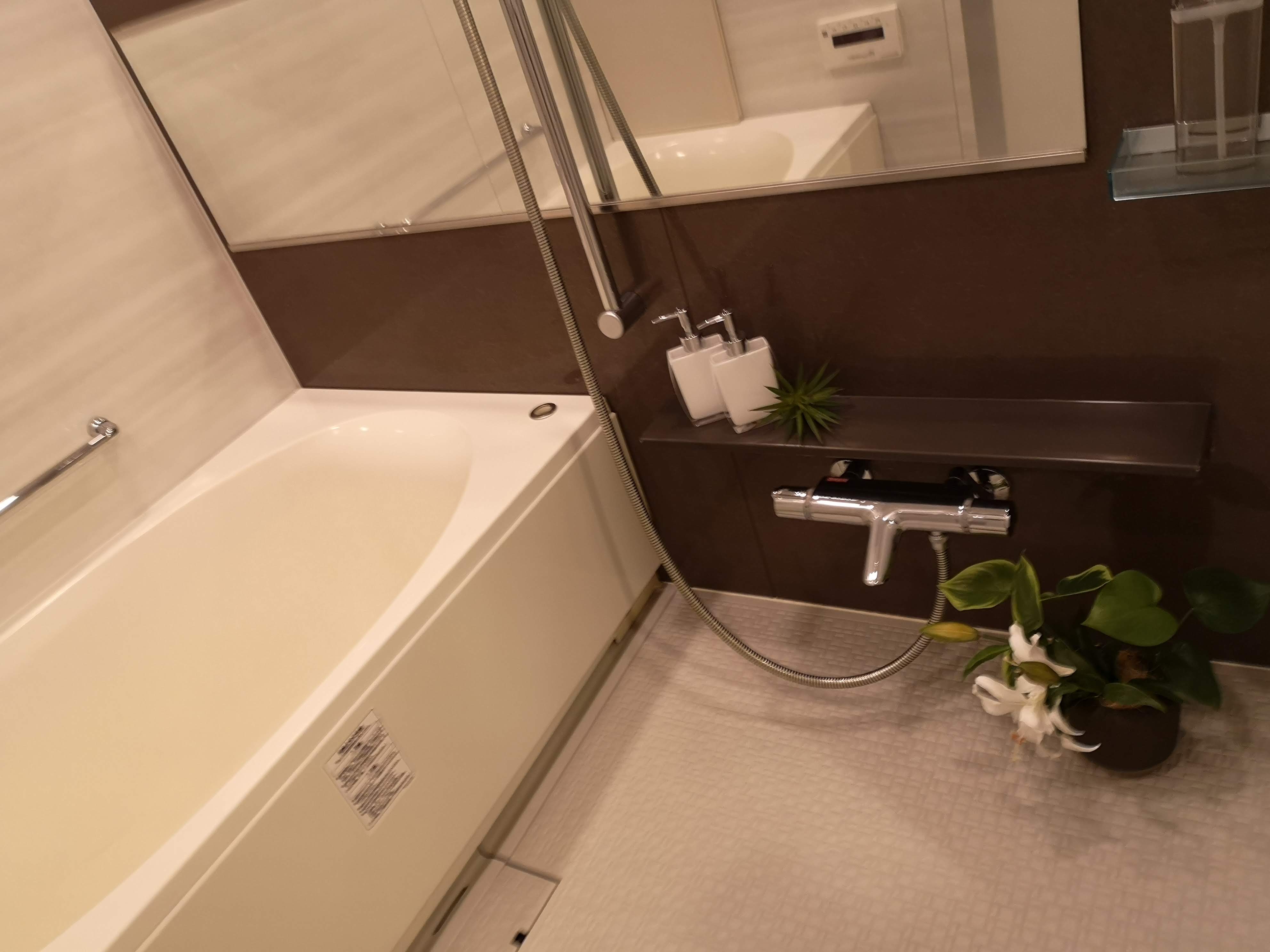 バス・シャワールーム