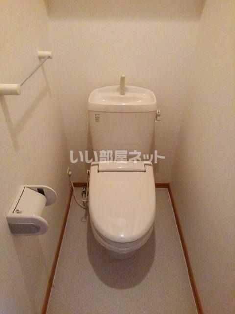 【静岡市駿河区青木のアパートのトイレ】