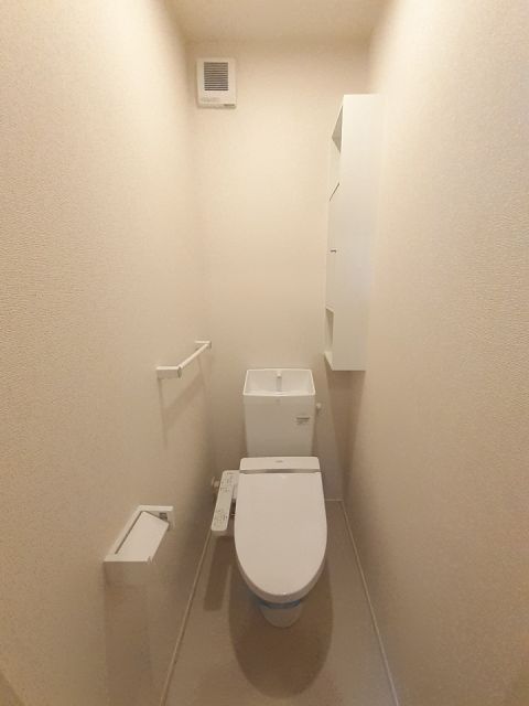 【レザンド・フレーズIIのトイレ】