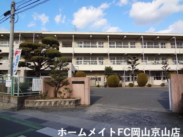 【岡山市北区門前のアパートの小学校】