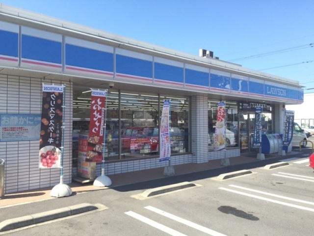 【高松市今里町のマンションのコンビニ】